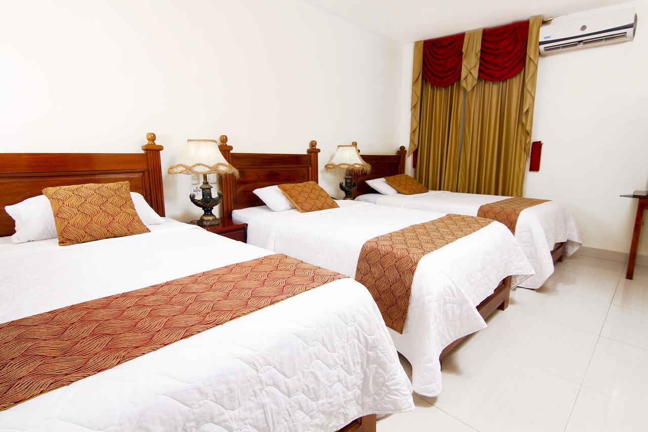 Hotel Flor De Liz Guayaquil Bagian luar foto