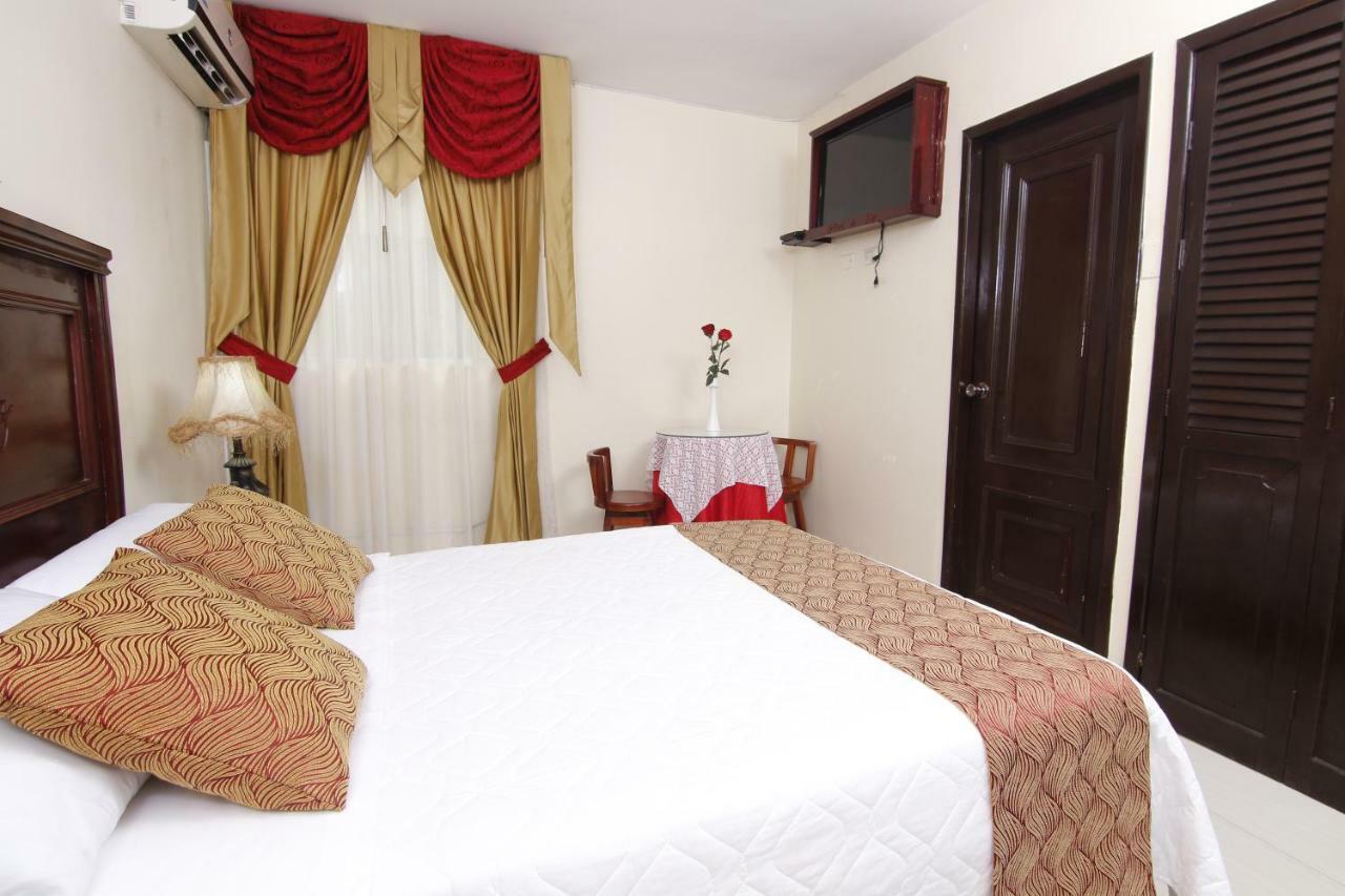 Hotel Flor De Liz Guayaquil Bagian luar foto